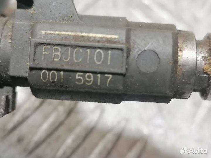 Форсунка двигателя Nissan X-trail 2007 2014