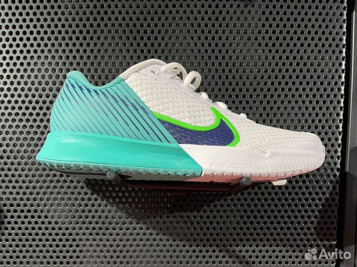 Теннисные кроссовки Nike