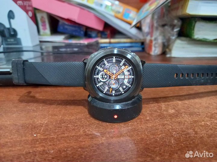 Смарт часы samsung gear sport