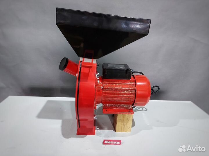 Кормоизмельчитель Brait см 2500-С