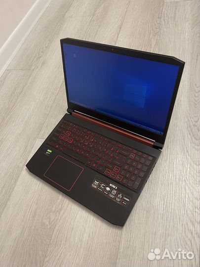 Игровой нотбук Acer nitro i7 (9th) nvidia GTX 16gb