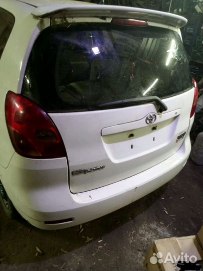Тойота спасио. Фара. Итд