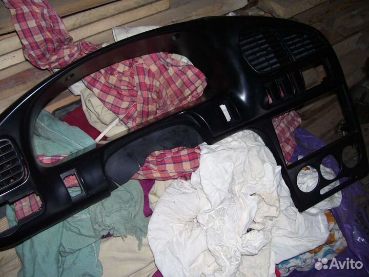 Киа спектра накладка на панель приборов