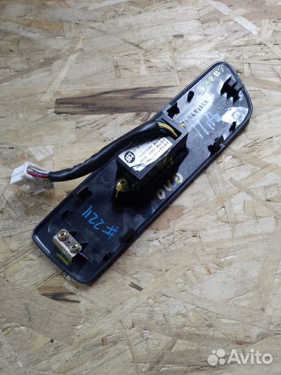 Кнопка стеклоподъемника передняя правая Luxgen 7