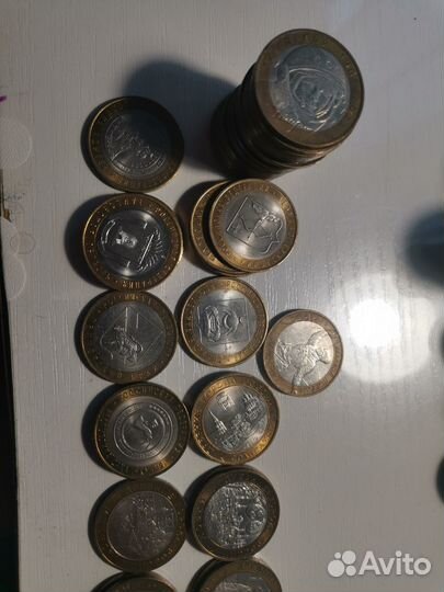 Юбилейные монеты