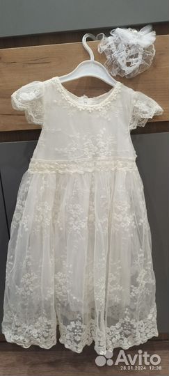 Платье с повязкой