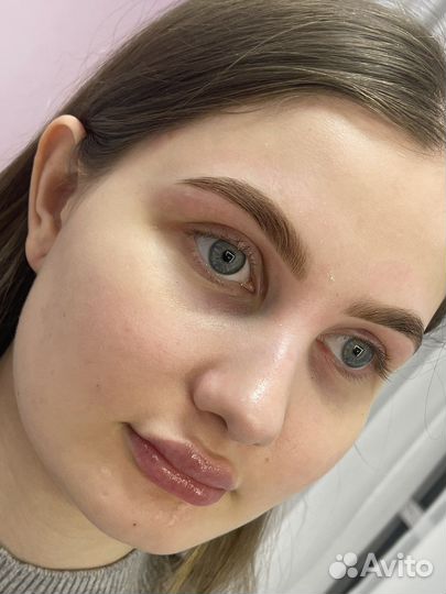 Мастер бровист