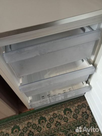 Холодильник бу Рабочий