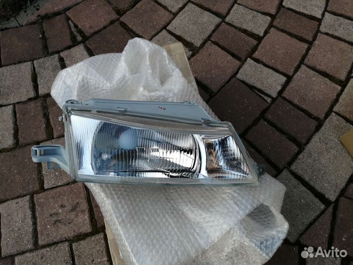 Фара правая daewoo nexia n100
