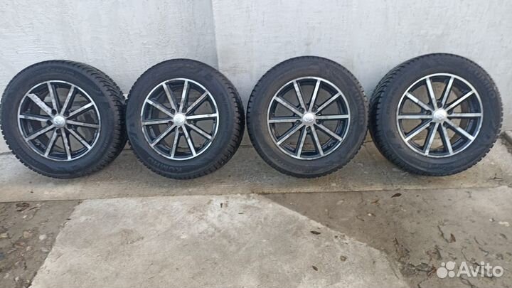 Kumho 722 215/60 R16