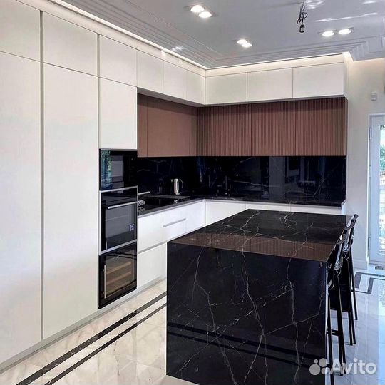 Кухонный гарнитур по размерам заказчика