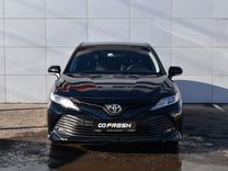 Toyota Camry 2.0 AT, 2018, 72 930 км, с пробегом, цена 2 449 000 руб.