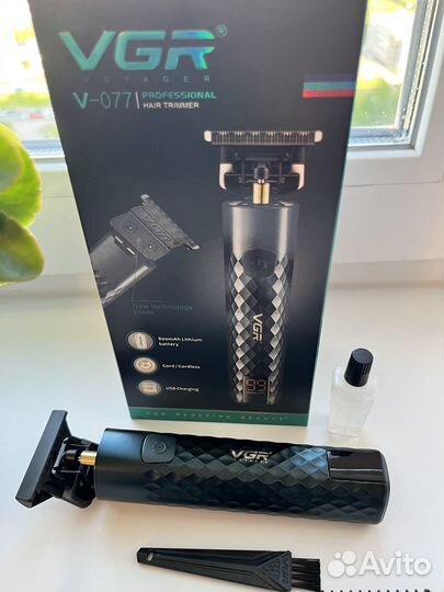 Триммер для бороды и усов VGR V-077