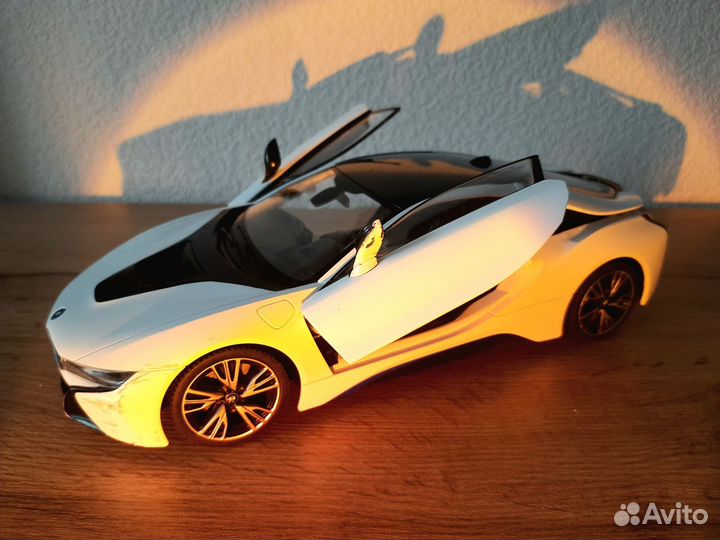 Машина на радиоуправлении Bmw i8 большая