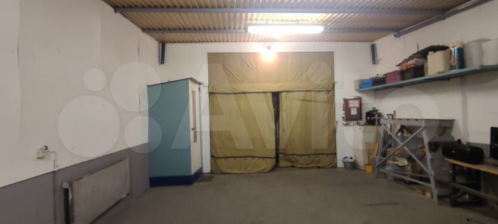 Гараж, > 30 м²