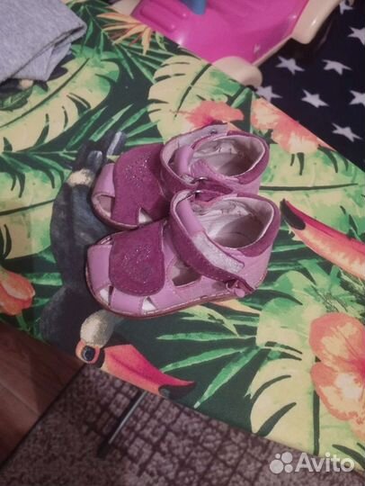 Босоножки для девочки