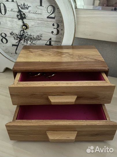 Шкатулка для украшений из дерева ручной работы