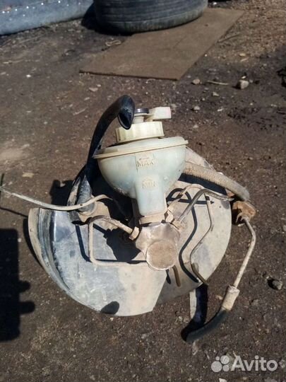 Главный тормозной цилиндр Golf 3 1.9. TD