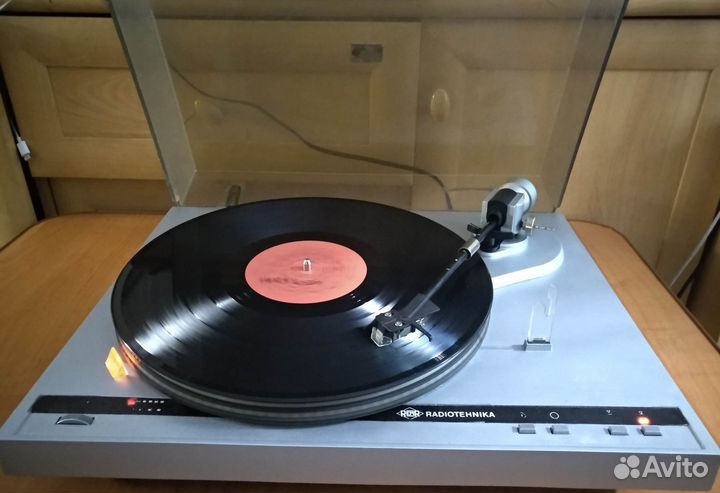 Проигрыватель винила Ария-102-стерео