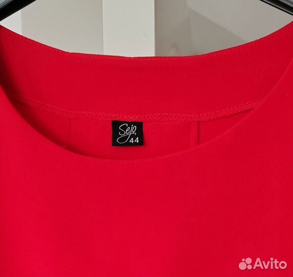 Красное платье 44