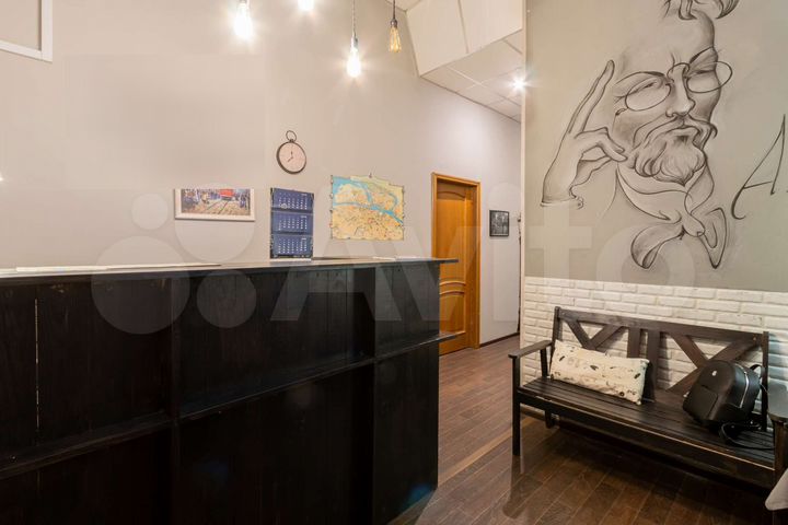 Комната 20 м² в 6-к., 1/4 эт.