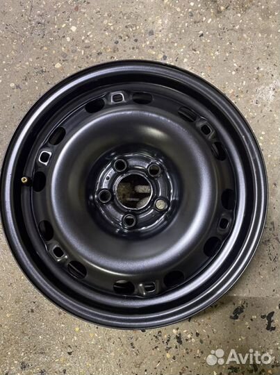 Диск R15 новый на volkswagen polo skoba rapid