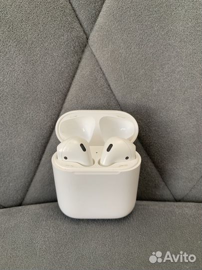 Airpods 2