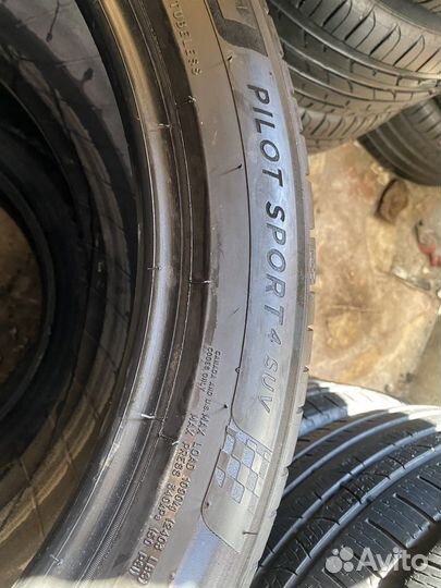 Michelin Pilot Sport 4 SUV 295/40 R21