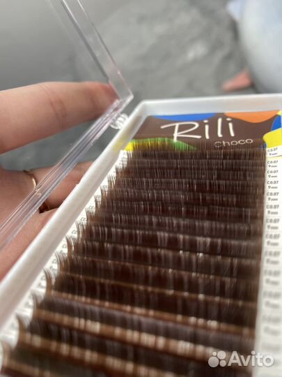 Для наращивания ресницы