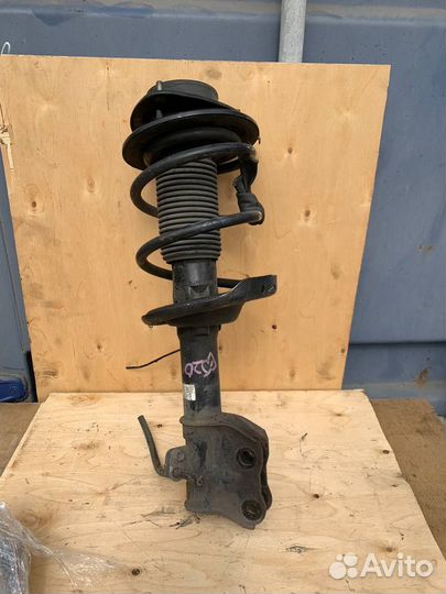 Стойка передняя Subaru Exiga