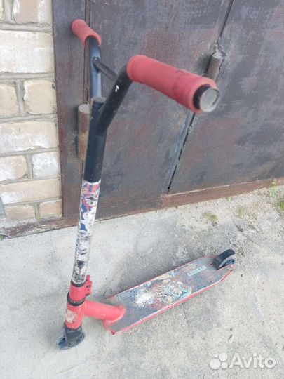 Трюковой самокат