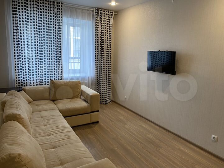 2-к. квартира, 50 м², 8/10 эт.