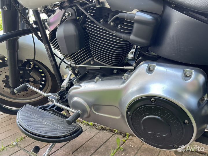 Подаю Harley Davidson Fat Boy LO