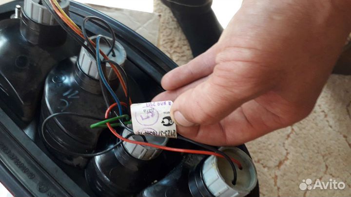 Фонарь Нива Шевроле, задний правый