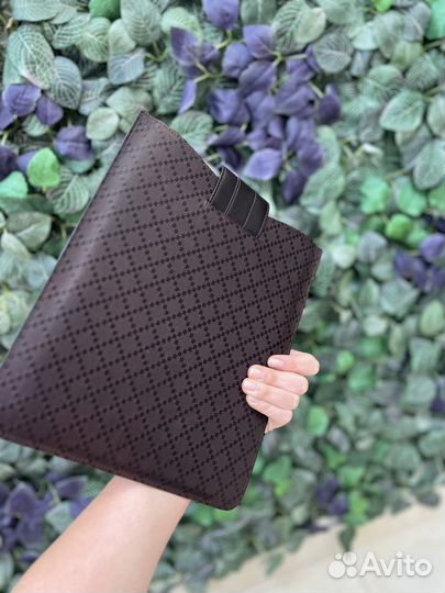 Чехол Gucci для планшета оригинал