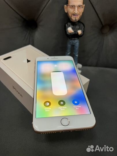 iPhone 8 Plus, 64 ГБ