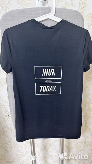 Футболка reebok