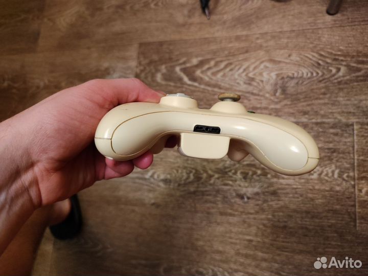 Xbox 360 джойстик