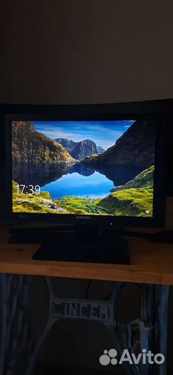 Монитор samsung LS19A200