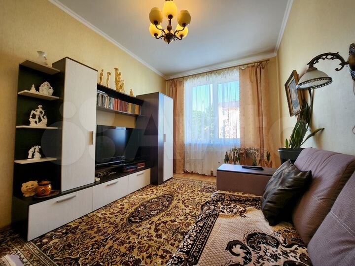 2-к. квартира, 42,2 м², 2/4 эт.