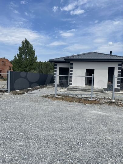 Коттедж 139 м² на участке 6 сот.