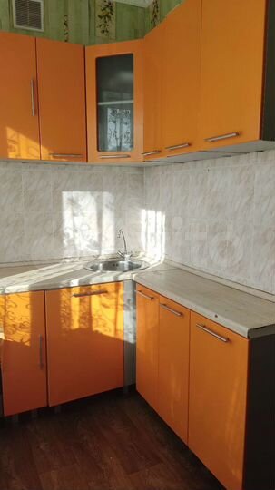3-к. квартира, 64 м², 1/2 эт.