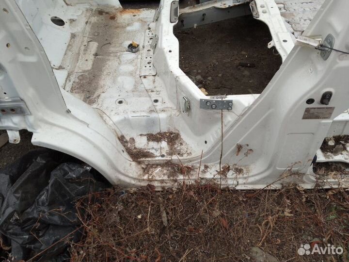 Порог кузова передний левый Toyota Town Ace/Lite
