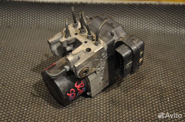 Блок ABS Lexus IS250 GSE20