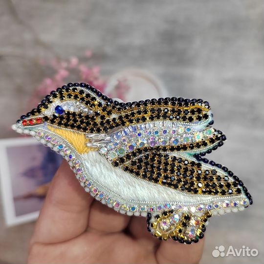 Брошь ручной работы