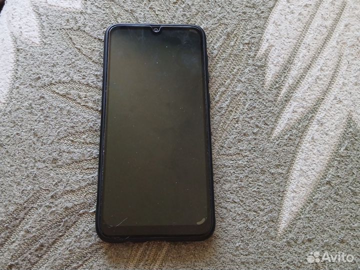 Samsung Galaxy A50, 4/64 ГБ