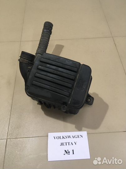 Корпус воздушного фильтра Volkswagen Jetta 5
