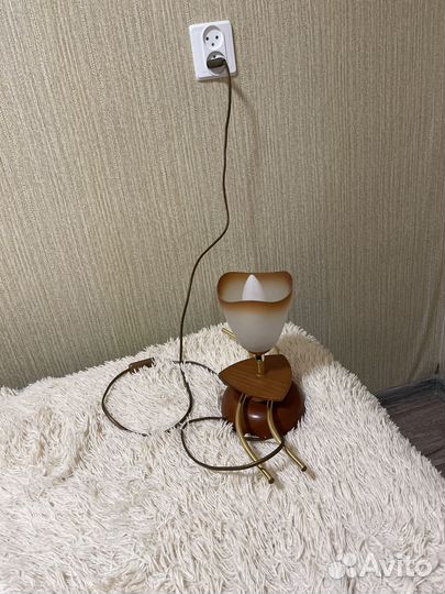 Светильник настенный лампа