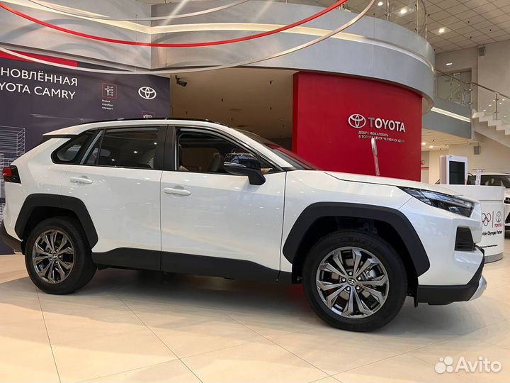 Toyota RAV4 2.0 CVT, 2024