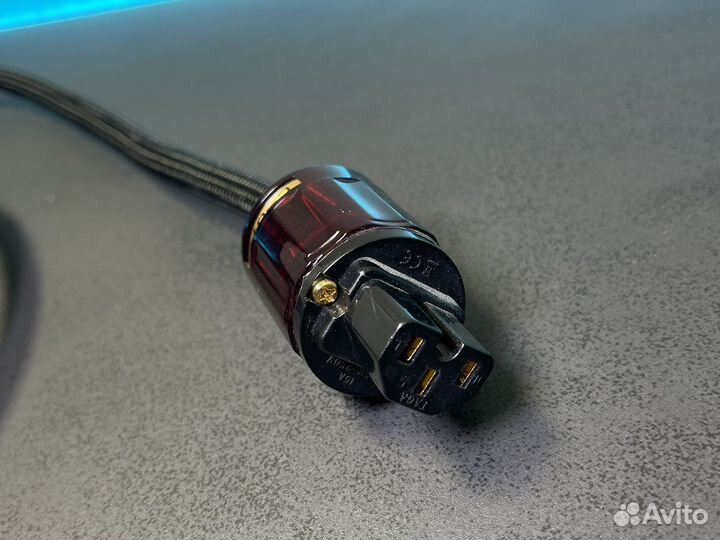 Силовой кабель аудиофильский C-079/P-079E